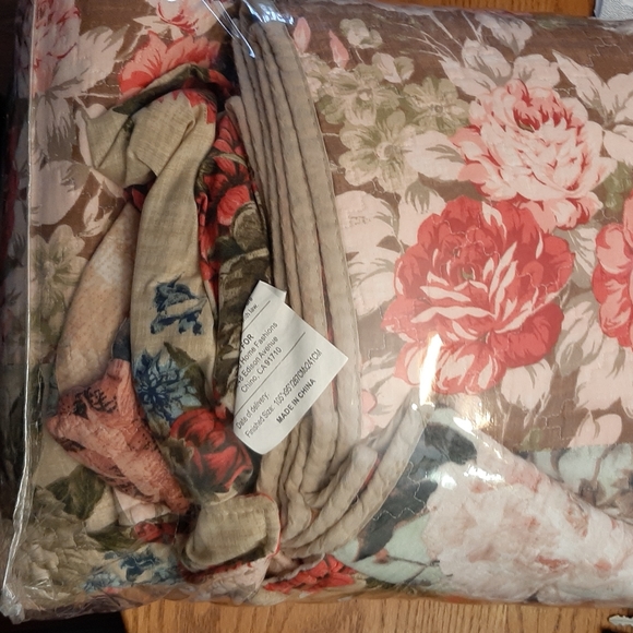 King sise 3 pcs Quilt set - Picture 8 of 11